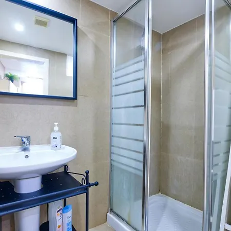 Apartment Cosy Flat In The Center